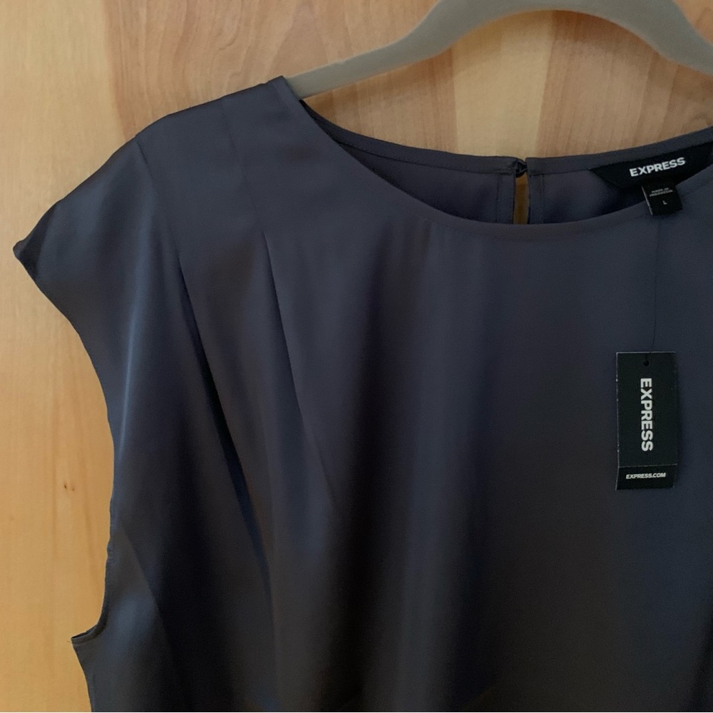 Express NWT Top - Picture 5 of 9